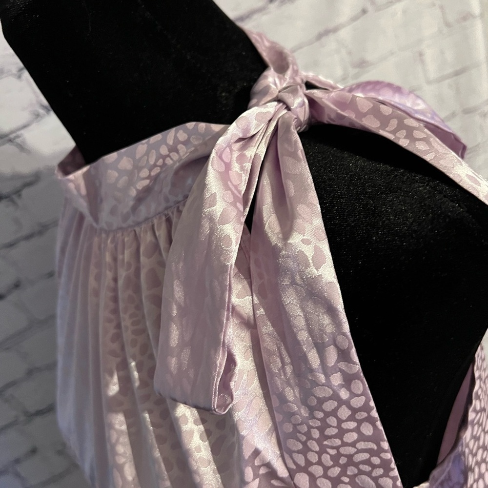 First ❤️Love by Lovelyn lavender leopard mock neck tie design sleeveless  small - Picture 7 of 13